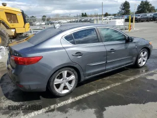 2013 Acura ILX Tech Pkg with VIN 19VDE1F79DE005023, listed as a Copart auction lot 49833855 with 127,801 mi miles and Clean Title. Bid and sale history available at carsss.com. Image 3.
