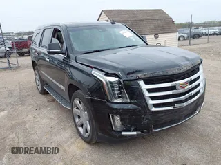 2018 Cadillac Escalade Premium Luxury z VIN 1GYS4CKJ2JR139591, wystawiony jako IAAI lot #42062606 z przebiegiem 117 558 mil mil oraz . Historia ofert i sprzedaży dostępna na DreamBid. Obrazek 1.