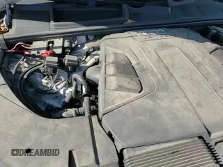 2017 Audi Q7 Premium Plus with VIN WA1LAAF78HD029944, listed as a Copart auction lot 82239475 with 90,138 mi miles and Salvage title. Bid and sale history available at DreamBid. Image 14.