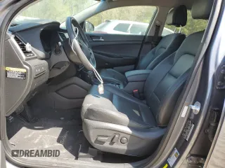 2018 Hyundai Tucson SEL z VIN KM8J3CA42JU673747, wystawiony jako Copart lot #53811035 z przebiegiem 94 594 mil mil oraz Szkoda całkowita • Salvage title. Historia ofert i sprzedaży dostępna na DreamBid. Obrazek 7.