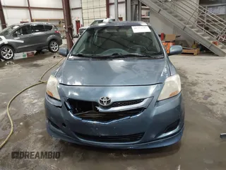 2007 Toyota Yaris with VIN JTDBT903371175510, listed as a IAAI auction lot 41573587 with 218,210 mi miles. Bid and sale history available at carsss.com. Image 12.