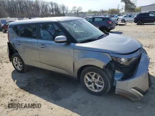 2024 Kia Soul S with VIN KNDJ23AU5R7917909, listed as a Copart auction lot 50984825 with 11,438 mi miles and Salvage Title. Bid and sale history available at DreamBid. Image 4.