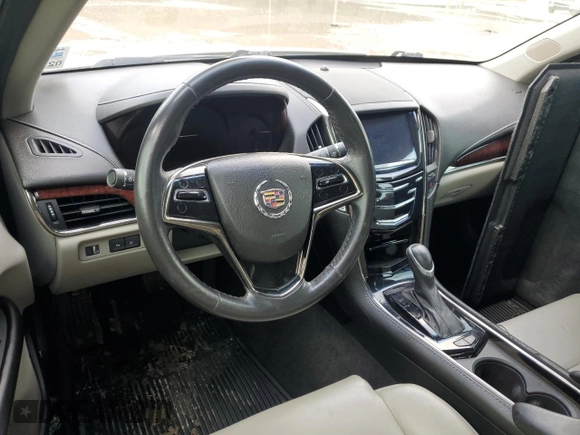 2013 Cadillac ATS Luxury z VIN 1G6AB5SA1D0166487, wystawiony jako Copart lot #53989315 z przebiegiem 84 496 mil mil oraz Szkoda całkowita • Salvage title. Historia ofert i sprzedaży dostępna na DreamBid. Obrazek 8.