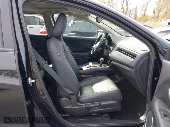 2019 Honda HR-V EX-L with VIN 3CZRU6H71KM720174, listed as a IAAI auction lot 40894945 with 55,483 mi miles. Bid and sale history available at carsss.com. Image 5.