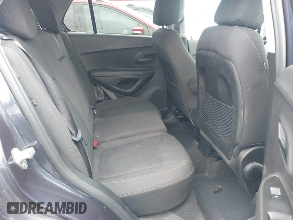 2019 Chevrolet Trax LS with VIN 3GNCJNSB4KL270755, listed as a IAAI auction lot 41738365 with 90,750 mi miles and . Bid and sale history available at DreamBid. Image 8.