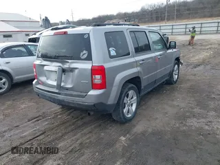 2016 Jeep Patriot Latitude с VIN 1C4NJPFB0GD543677, выставлен на аукционе IAAI как лот 41558393 с пробегом 101 932 миль миль и . История ставок и продаж доступна на DreamBid. Изображение 4.