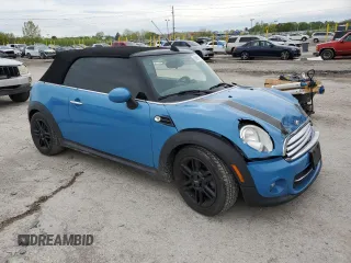 2014 MINI Convertible z VIN WMWZN3C57ET570016, wystawiony jako Copart lot #54565815 z przebiegiem 74 742 mil mil oraz Szkoda całkowita • Salvage title. Historia ofert i sprzedaży dostępna na DreamBid. Obrazek 4.