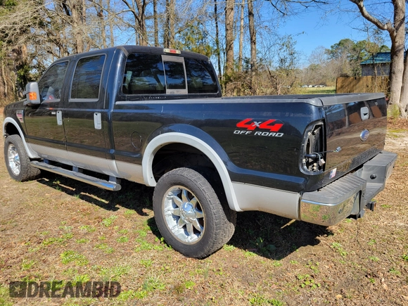 2008 Ford F-250 XL with VIN 1FTSW21R18EE07601, listed as a IAAI auction lot 41682833 with Not provided miles and . Bid and sale history available at DreamBid. Image 3.