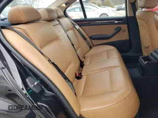 2003 BMW 3 Series 325xi z VIN WBAEU33483PH89133, wystawiony jako Copart lot #47582845 z przebiegiem 75 033 mil mil oraz Czysty tytuł • Clean title. Historia ofert i sprzedaży dostępna na DreamBid. Obrazek 10.