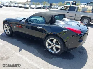 2007 Pontiac Solstice with VIN 1G2MB35B07Y105757, listed as a IAAI auction lot 42008293 with 135,739 mi miles. Bid and sale history available at carsss.com. Image 3.