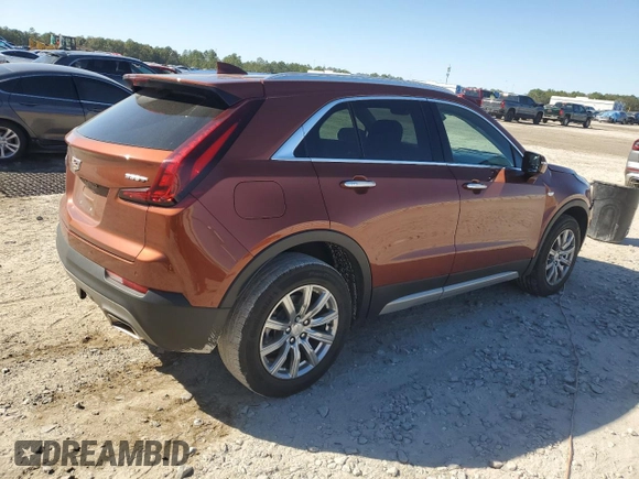 2021 Cadillac XT4 FWD Premium Luxury z VIN 1GYFZCR46MF076066, wystawiony jako Copart lot #47493235 z przebiegiem 21 550 mil mil oraz Nie do naprawy. Historia ofert i sprzedaży dostępna na DreamBid. Obrazek 3.
