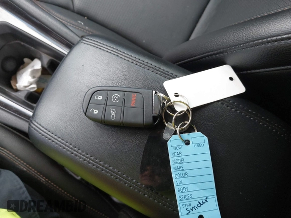 2022 Jeep Compass Latitude Lux with VIN 3C4NJDFB7NT112307, listed as a IAAI auction lot 42330292 with 77,240 mi miles and . Bid and sale history available at DreamBid. Image 11.