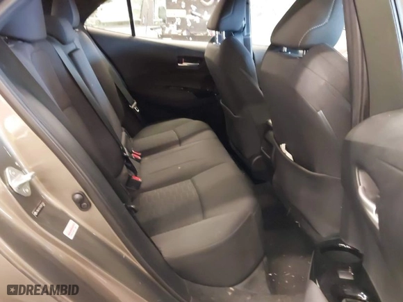 2019 Toyota Corolla Hatchback SE with VIN JTNK4RBE1K3011063, listed as a IAAI auction lot 41656864 with 104,102 mi miles. Bid and sale history available at carsss.com. Image 8.