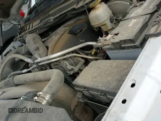 2017 Ram 1500 Sport z VIN 1C6RR7MT7HS850547, wystawiony jako IAAI lot #42030619 z przebiegiem 161 542 mil mil oraz . Historia ofert i sprzedaży dostępna na DreamBid. Obrazek 19.