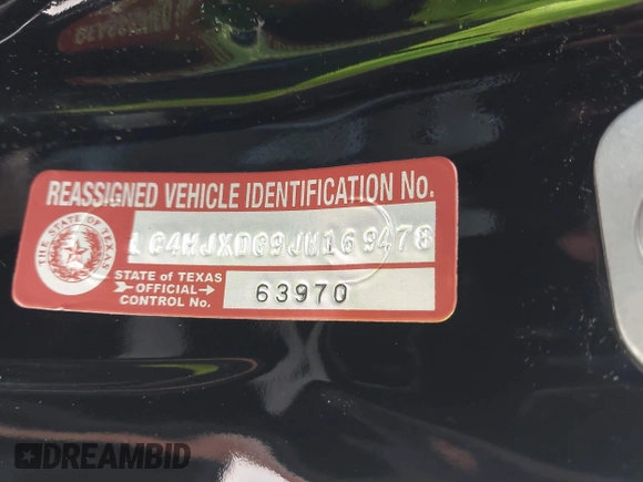 2018 Jeep Wrangler Unlimited Sport S z VIN 1C4HJXDG9JW169478, wystawiony jako IAAI lot #40387425 z przebiegiem 59 287 mil mil oraz . Historia ofert i sprzedaży dostępna na DreamBid. Obrazek 9.