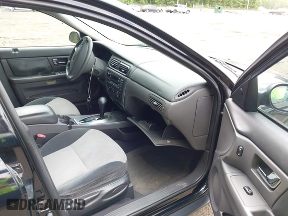 2002 Ford Taurus SES Standard with VIN 1FAFP55S92G250401, listed as a IAAI auction lot 42432014 with 231,695 mi miles and . Bid and sale history available at DreamBid. Image 5.