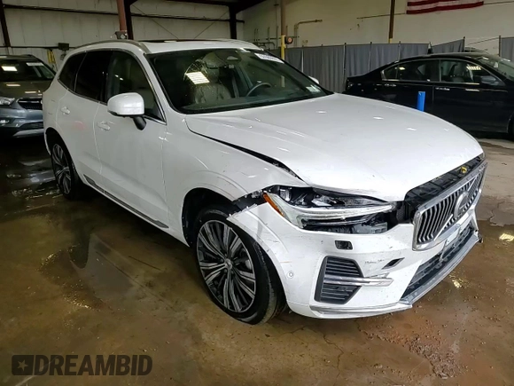 2022 Volvo XC60 Inscription with VIN YV4L12RL2N1083576, listed as a Copart auction lot 57669655 with 40,764 mi miles and Salvage title. Bid and sale history available at DreamBid. Image 14.