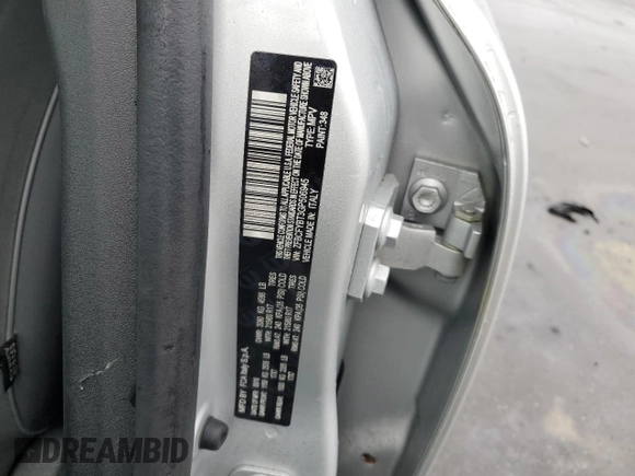 2016 FIAT 500X Easy with VIN ZFBCFYBT3GP506945, listed as a Copart auction lot 85000264 with 91,900 mi miles and Salvage title. Bid and sale history available at DreamBid. Image 12.