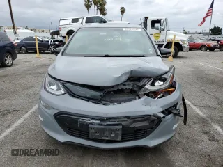 2019 Chevrolet Bolt EV LT z VIN 1G1FY6S02K4114766, wystawiony jako Copart lot #53323055 z przebiegiem 159 420 mil mil oraz Szkoda całkowita • Salvage title. Historia ofert i sprzedaży dostępna na DreamBid. Obrazek 5.