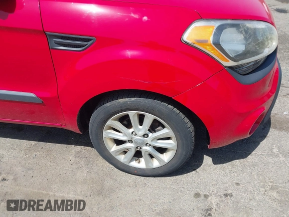 2013 Kia Soul ! with VIN KNDJT2A62D7525293, listed as a IAAI auction lot 42148962 with 171,673 mi miles. Bid and sale history available at carsss.com. Image 13.