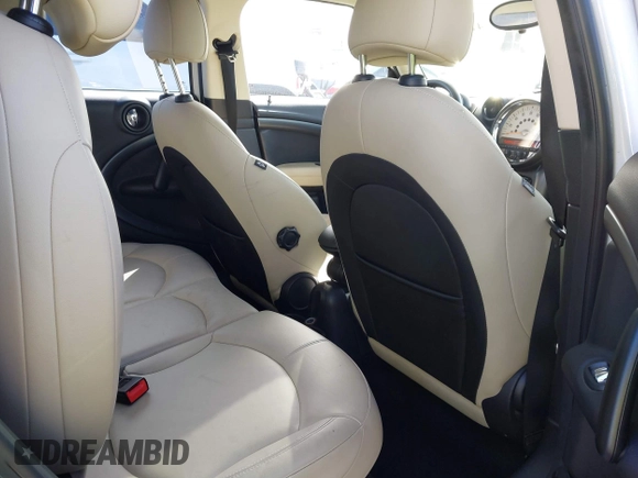 2014 MINI Countryman S with VIN WMWZC3C52EWP26869, listed as a IAAI auction lot 41756310 with 91,941 mi miles and . Bid and sale history available at DreamBid. Image 8.