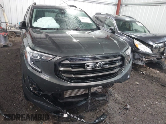 2020 GMC Terrain SLT with VIN 3GKALVEV5LL198938, listed as a IAAI auction lot 42001203 with 67,289 mi miles. Bid and sale history available at carsss.com. Image 12.