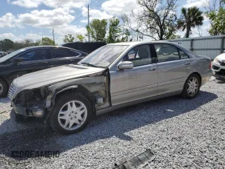 2003 Mercedes-Benz S 430 z VIN WDBNG70J93A351831, wystawiony jako Copart lot #52706965 z przebiegiem Nie podano mil oraz Nie do naprawy • Non repairable. Historia ofert i sprzedaży dostępna na DreamBid. Obrazek 1.