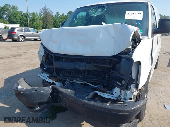 2017 Chevrolet Express Cargo with VIN 1GCWGAFF9H1286007, listed as a IAAI auction lot 42583430 with 257,665 mi miles and . Bid and sale history available at DreamBid. Image 6.