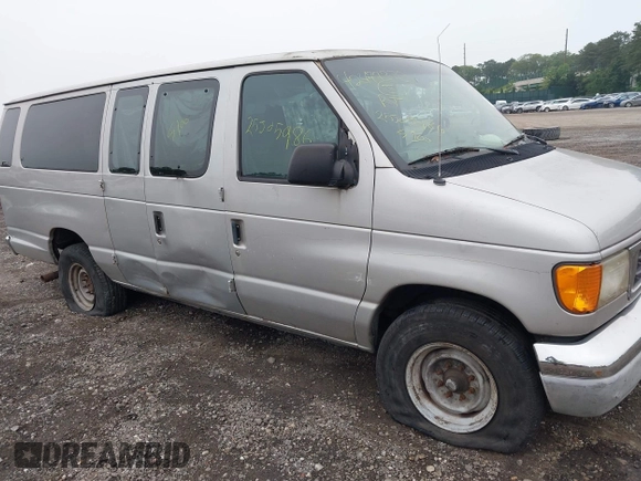 2003 Ford Econoline Passenger XL with VIN 1FBSS31L33HB64088, listed as a IAAI auction lot 42479333 with 189,428 mi miles and . Bid and sale history available at DreamBid. Image 6.
