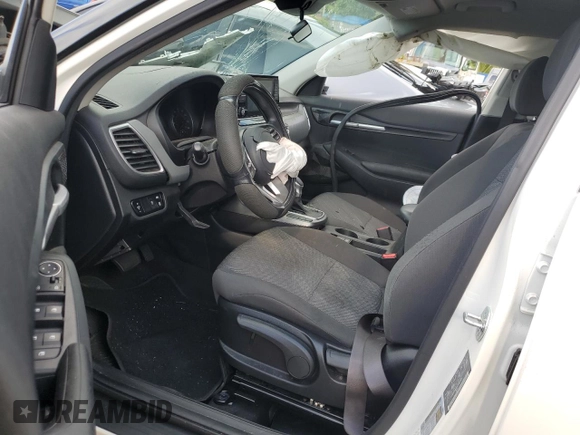 2023 Kia Seltos LX z VIN KNDEP2AA8P7463168, wystawiony jako Copart lot #49137795 z przebiegiem Nie podano mil oraz Szkoda całkowita • Salvage title. Historia ofert i sprzedaży dostępna na DreamBid. Obrazek 7.
