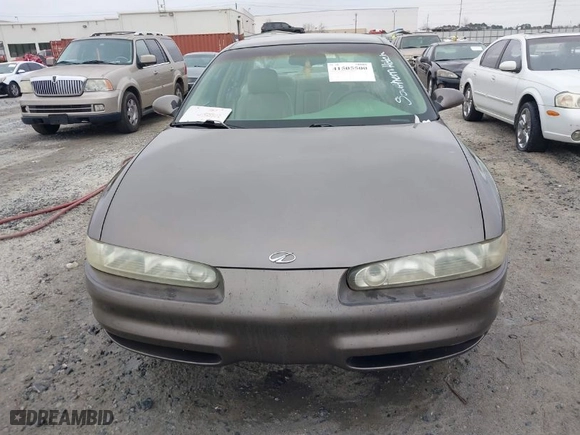 1999 Oldsmobile Intrigue GLS with VIN 1G3WX52H6XF321750, listed as a IAAI auction lot 41505500 with 180,036 mi miles. Bid and sale history available at carsss.com. Image 6.