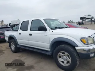2003 Toyota Tacoma PreRunner z VIN 5TEGN92N83Z221444, wystawiony jako IAAI lot #42433353 z przebiegiem 148 600 mil mil oraz . Historia ofert i sprzedaży dostępna na DreamBid. Obrazek 13.