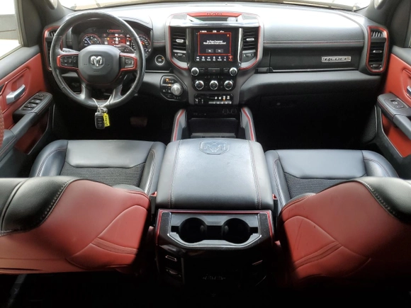 2019 Ram 1500 Rebel z VIN 1C6SRFLTXKN618849, wystawiony jako Copart lot #50419595 z przebiegiem 98 219 mil mil oraz Szkoda całkowita • Salvage title. Historia ofert i sprzedaży dostępna na DreamBid. Obrazek 8.