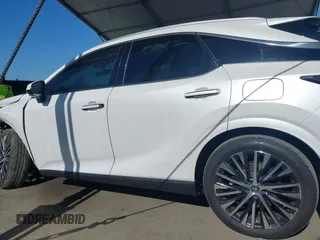 2024 Lexus RX 350 with VIN 2T2BAMBA0RC028513, listed as a IAAI auction lot 42217962 with 10,740 mi miles and . Bid and sale history available at DreamBid. Image 14.