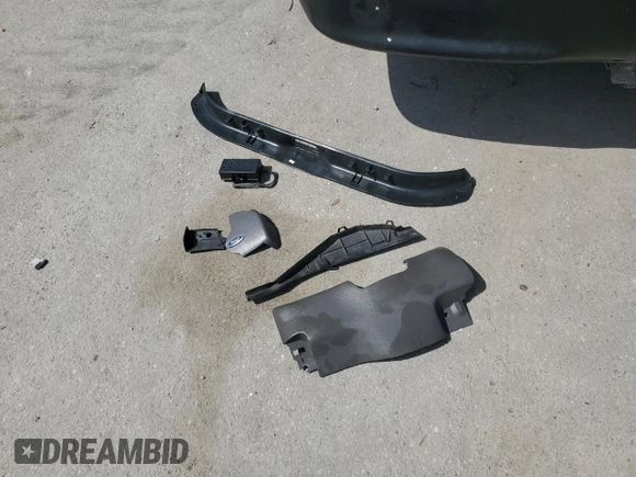 2006 Ford Police Interceptor with VIN 2FAHP71W36X149724, listed as a Copart auction lot 50381545 with Not provided miles and Salvage title. Bid and sale history available at DreamBid. Image 12.