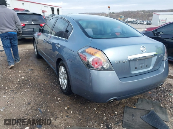 2011 Nissan Altima 2.5 S with VIN 1N4AL2AP1BC156896, listed as a IAAI auction lot 41702106 with 168,938 mi miles. Bid and sale history available at carsss.com. Image 3.