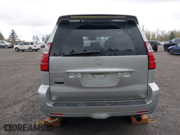 2007 Lexus GX 470 with VIN JTJBT20X870128907, listed as a IAAI auction lot 41997879 with 239,486 mi miles and . Bid and sale history available at DreamBid. Image 17.