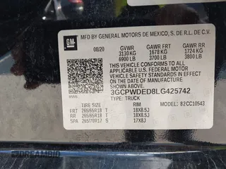2020 Chevrolet Silverado 1500 RST with VIN 3GCPWDED8LG425742, listed as a IAAI auction lot 40720738 with Not Provided miles and . Bid and sale history available at DreamBid. Image 9.