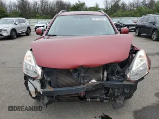 2011 Nissan Rogue SV z VIN JN8AS5MV1BW257562, wystawiony jako Copart lot #60112535 z przebiegiem 67 929 mil mil oraz Szkoda całkowita • Salvage title. Historia ofert i sprzedaży dostępna na DreamBid. Obrazek 5.