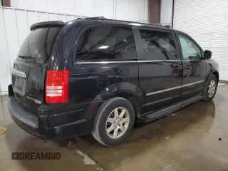 2009 Chrysler Town & Country Touring with VIN 2A8HR54139R512677, listed as a Copart auction lot 55506295 with 147,215 mi miles and Salvage Title. Bid and sale history available at DreamBid. Image 3.
