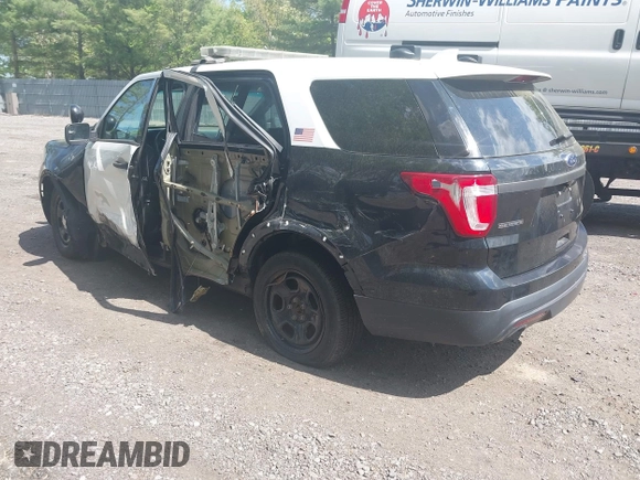 2016 Ford Police Interceptor Utility z VIN 1FM5K8AR3GGB36826, wystawiony jako IAAI lot #42177474 z przebiegiem 65 464 mil mil oraz . Historia ofert i sprzedaży dostępna na DreamBid. Obrazek 3.