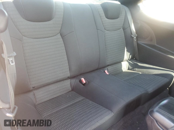 2013 Hyundai Genesis Coupe 2.0T with VIN KMHHT6KD4DU084167, listed as a Copart auction lot 60564035 with 177,235 mi miles and Salvage title. Bid and sale history available at DreamBid. Image 10.