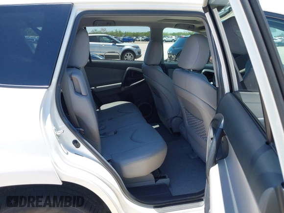 2012 Toyota RAV4 Limited z VIN 2T3DK4DV5CW078136, wystawiony jako IAAI lot #42220172 z przebiegiem 174 518 mil mil oraz . Historia ofert i sprzedaży dostępna na DreamBid. Obrazek 8.