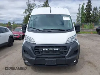 2025 Ram ProMaster Cargo Tradesman with VIN 3C6LRVDG5SE519375, listed as a IAAI auction lot 42217734 with 3,940 mi miles and . Bid and sale history available at DreamBid. Image 12.