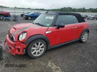 2012 MINI Convertible S с VIN WMWZP3C50CT249815, выставлен на аукционе Copart как лот 61056795 с пробегом 137 999 миль миль и Чистый • Clean title. История ставок и продаж доступна на DreamBid. Изображение 1.
