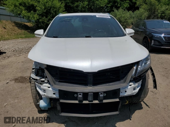 2016 Lincoln MKC Select with VIN 5LMCJ2D91GUJ08377, listed as a Copart auction lot 59960555 with 139,628 mi miles and Clean title. Bid and sale history available at DreamBid. Image 5.