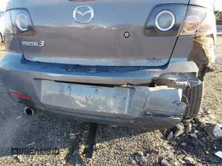 2008 Mazda 3 i Touring Value with VIN JM1BK32G181149702, listed as a IAAI auction lot 41800136 with 205,677 mi miles. Bid and sale history available at carsss.com. Image 15.