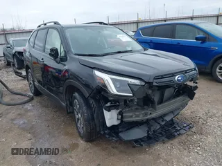 2024 Subaru Forester Premium z VIN JF2SKADCXRH421690, wystawiony jako IAAI lot #41528177 z przebiegiem 25 390 mil mil oraz . Historia ofert i sprzedaży dostępna na DreamBid. Obrazek 1.