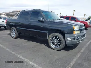 2005 Chevrolet Avalanche LS with VIN 3GNEC12Z25G157070, listed as a IAAI auction lot 41885755 with 188,979 mi miles and . Bid and sale history available at DreamBid. Image 1.