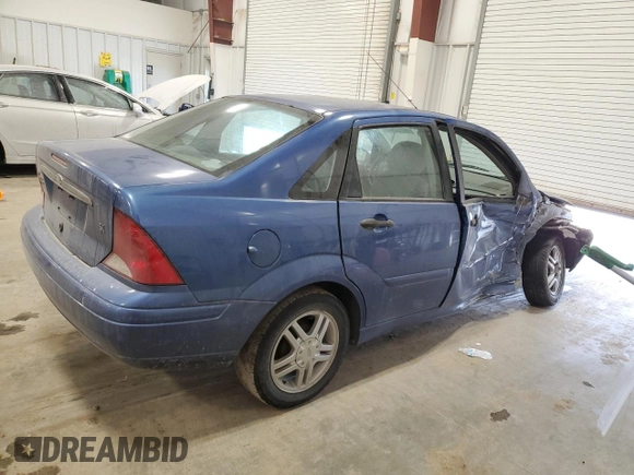2003 Ford Focus SE with VIN 1FAFP34383W126867, listed as a Copart auction lot 44754025 with 127,362 mi miles and Non repairable. Bid and sale history available at DreamBid. Image 3.